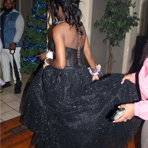 Elegant Black Strapless Gown